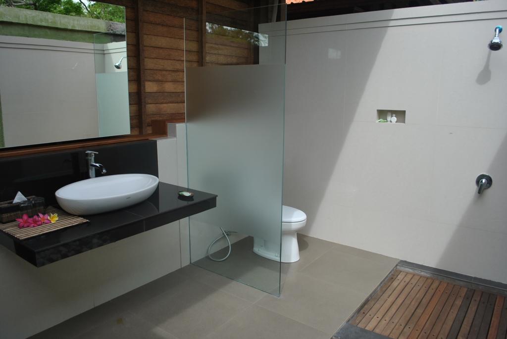 Kencana Garden Nusa Lembongan  Exterior photo